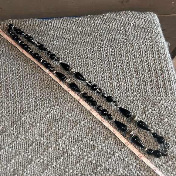 Bundle Of 3 Black Beaded Necklaces - Picture 8 of 10